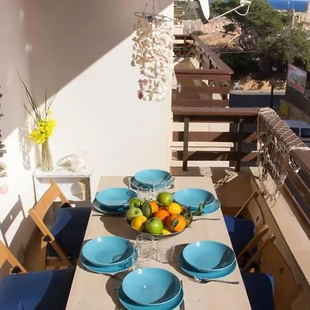 Miramar Apartment *